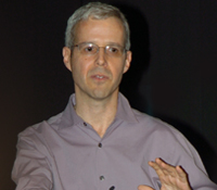 Information Theory and Applications Center Director Alon Orlitsky