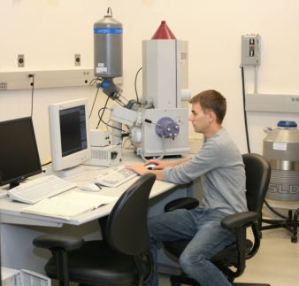 Michael Clark and Scanning Electron Microscope (SEM)