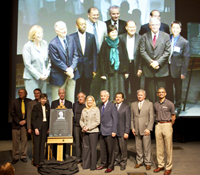Calit2 founders and university leaders at UCSD and UCI honor former Gov. Gray Davis