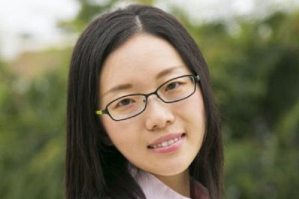Ph.D. student Xinxin Jin dissertation proposes ways to reduce mobile networking disruptions.