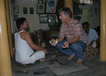 Tom Levy (right) with Srikanda Sthapathy